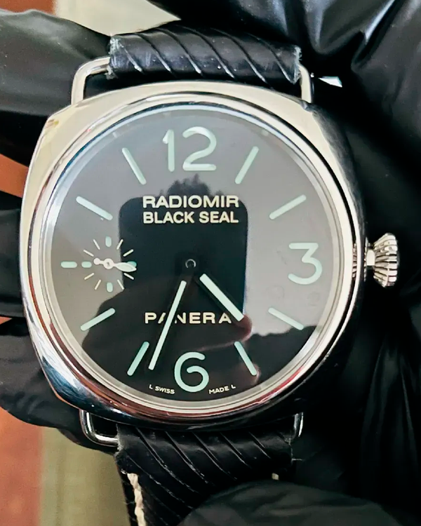 Panerai Radiomir Black Seal 45MM Black Dial Leather Strap (PAM00183)