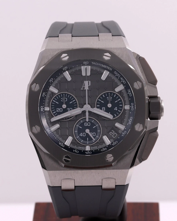 2023 Audemars Piguet Royal Oak Offshore Chronograph 43mm Grey Dial Titanium Rubber Strap (26420IO.OO.A009CA.01)