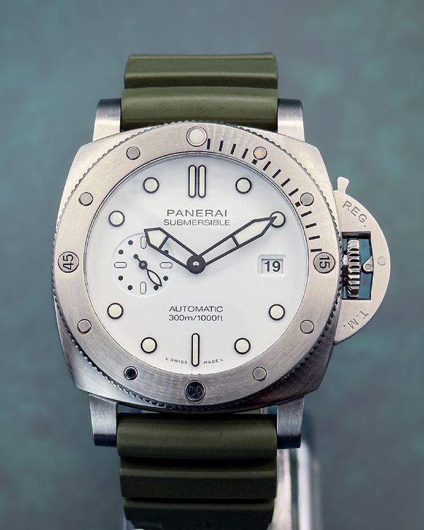 2024 Panerai Submersible 44mm White Dial Green Rubber Strap (PAM01226)