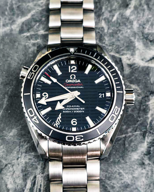 Omega Seamaster Planet Ocean (232.30.42.21.01.004)