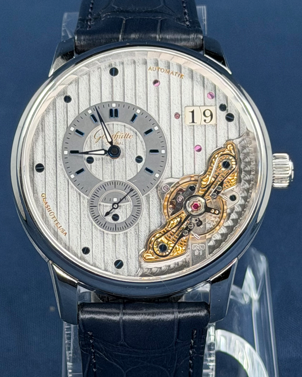 2025 Glashütte Original PanoMaticInverse 42MM Silver Dial Leather Strap (1-91-02-02-02-50)