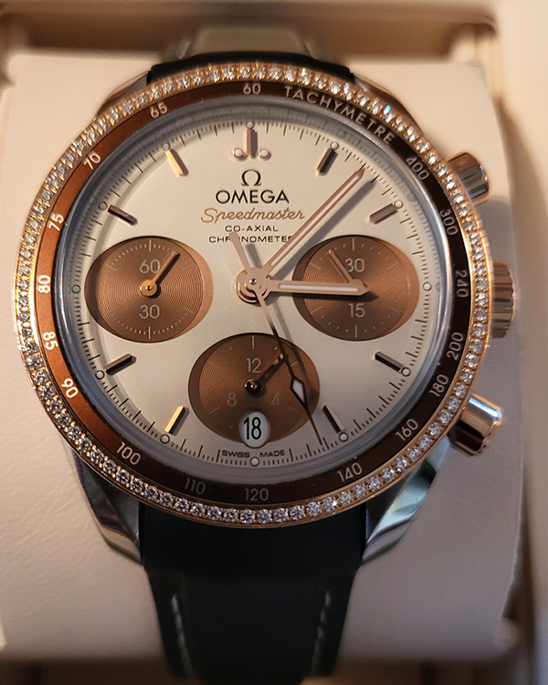 2021 Omega Speedmaster 38MM Silver Dial Leather Strap (324.28.38.50.02.002)