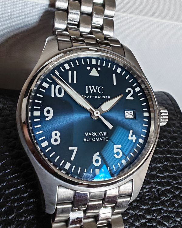 2021 IWC Schaffhausen Pilot Mark XVIII “Le Petit Prince” 40MM Blue Dial Steel Bracelet (IW327016)
