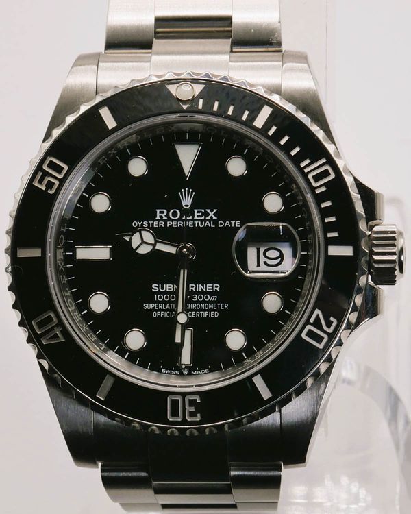 Rolex Submariner (126610LN)