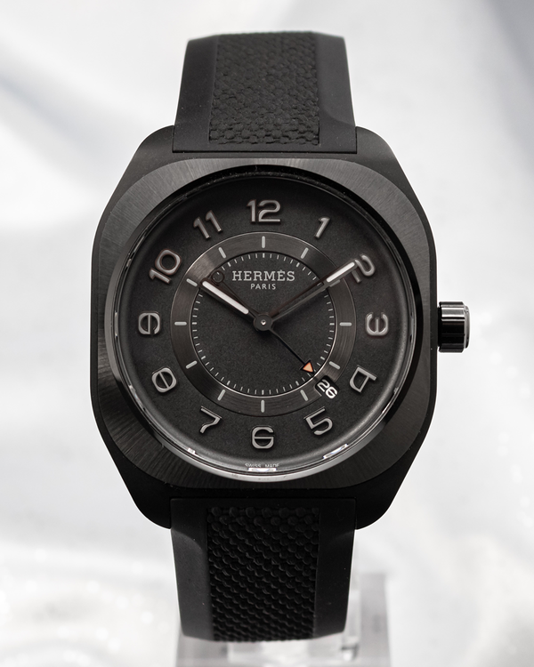 No Reserve - 2025 Hermès H08 39MM Black Dial Rubber Strap (W049433WW00)