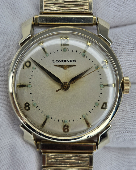 Longines Vintage 33.5MM Silver Dial Steel Bracelet (APL-60)