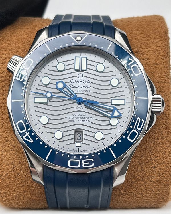 Omega Seamaster (210.32.42.20.06.001)
