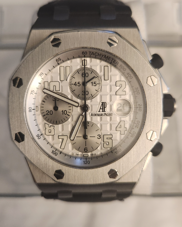Audemars Piguet Royal Oak Offshore Chronograph 42MM Silver Dial Aftermarket Leather Strap (25721ST.OO.1000ST)