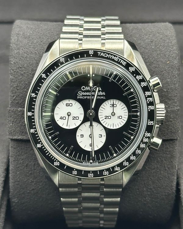Rolex Speedmaster Professional Moonwatch (15359)