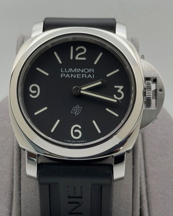 Panerai Luminor Base Logo 44MM Black Dial Rubber Strap (PAM01086)