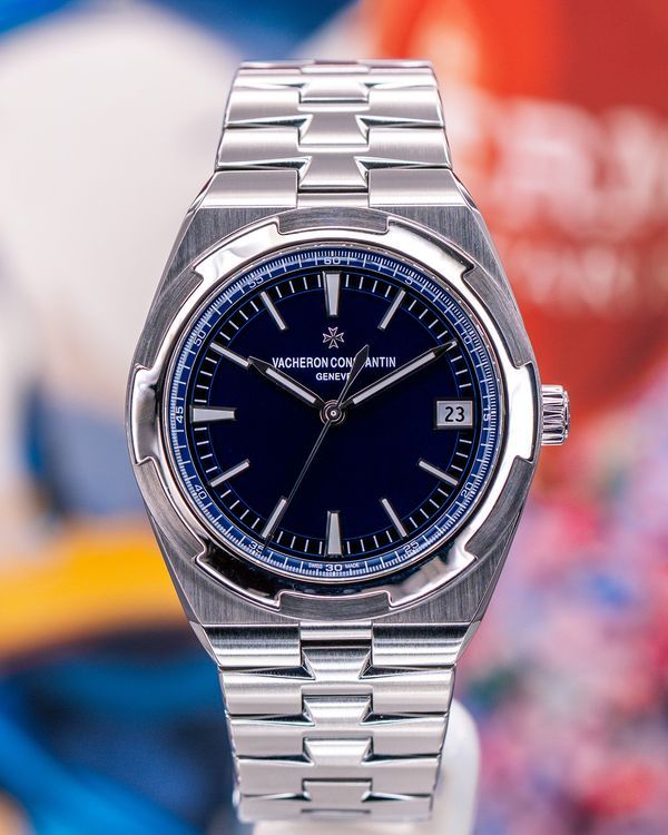 2018 Vacheron Constantin Overseas 41MM Blue Dial Steel Bracelet (4500V/110A-B128)