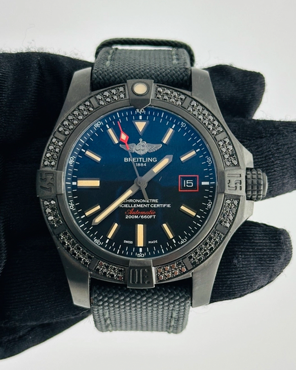 Breitling Avenger (V17311AT/BD74)