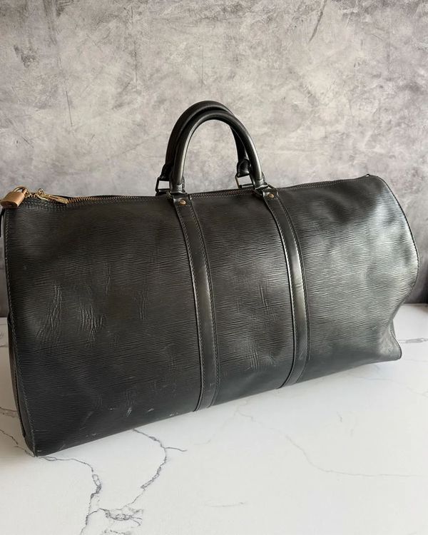 Louis Vuitton Keepall Epi Travel Bag 11.81 x 20.47 x 9.05IN Steel Hardware Leather Strap (Black Leather Epi)