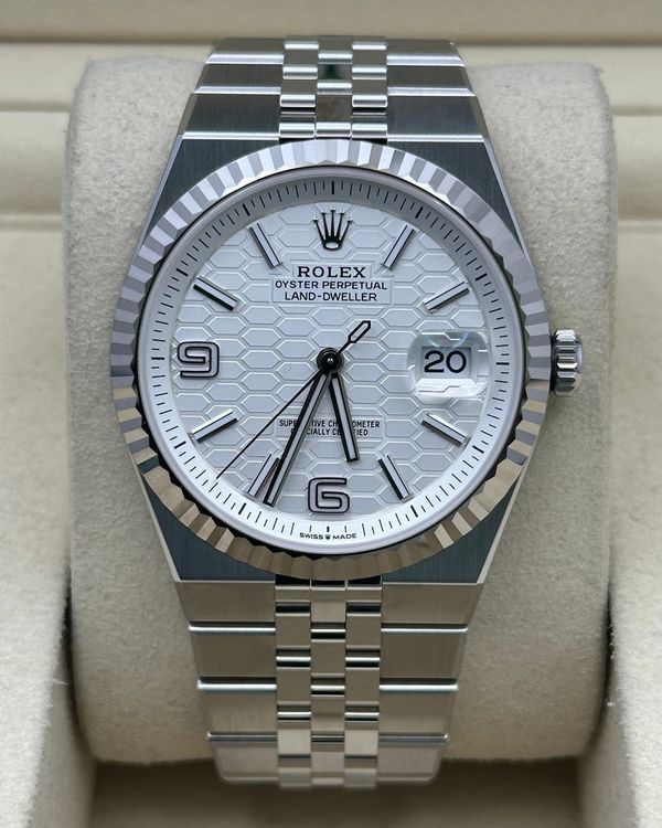Rolex Land-Dweller (13142)