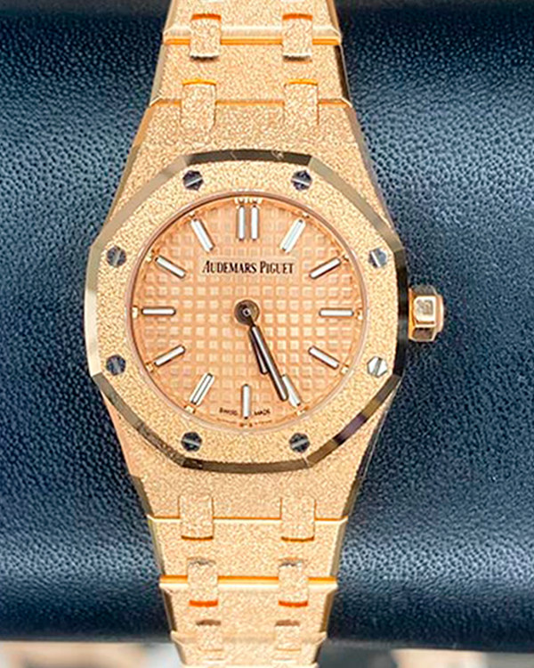 Audemars Piguet Royal Oak (67630OR)