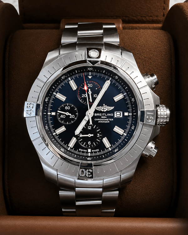 Breitling Super Avenger (A13375)