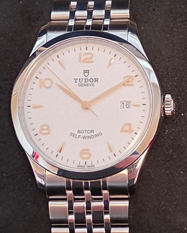 Tudor 1926 (M91550-0011)
