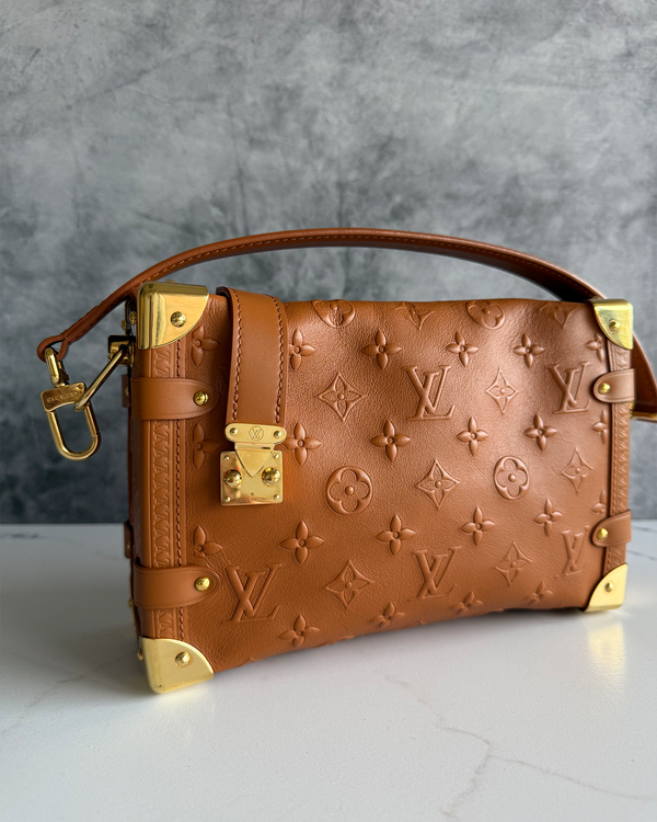 No Reserve - 2021 Louis Vuitton Accessories 7.9 x 4.7 IN Side Trunk PM Leather Handbag