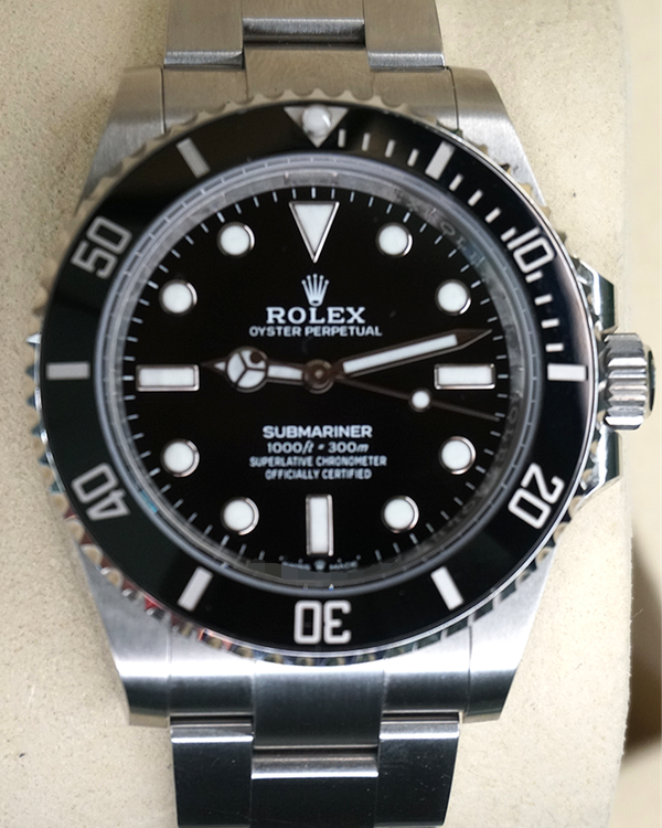 Rolex Submariner (124060)