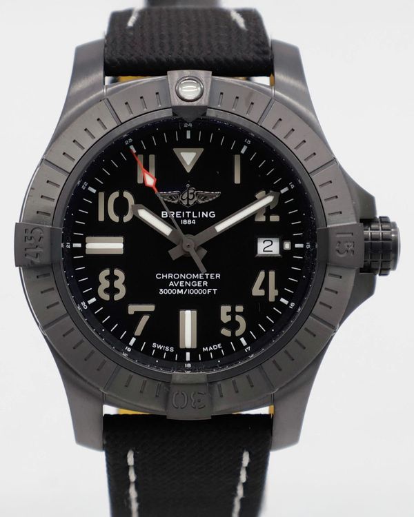 Breitling Avenger (V17319101B1X1)