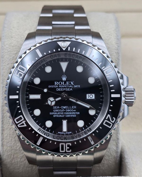 Rolex Sea-Dweller (116660)