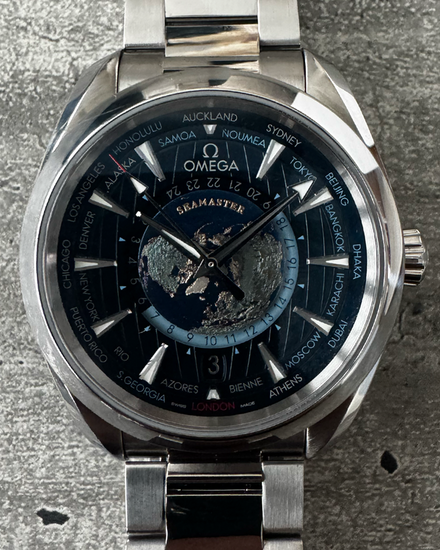 No Reserve - 2022 Omega Seamaster Aqua Terra 150M "Worldtimer" 43MM Blue Dial Steel Bracelet (220.10.43.22.03.001)