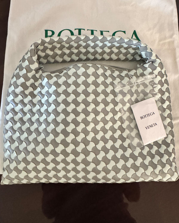 Bottega Veneta Hop Small Intrecciato "Agate Glacier" 3 x 15.75 x 10.5IN Leather Steel Hardware Leather Strap (N/A)