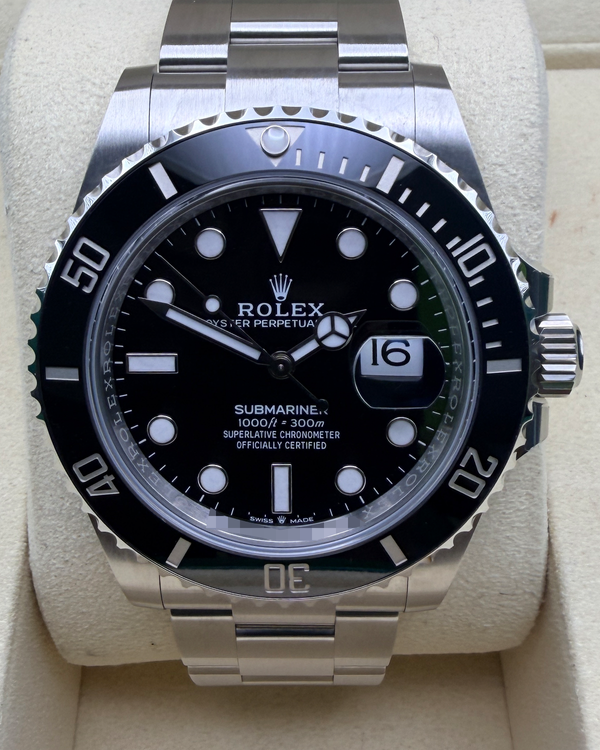 Rolex Submariner (126610LN)