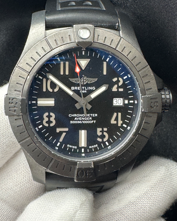 No Reserve - Breitling Avenger Seawolf 45MM Black Dial Rubber Strap (V17319)