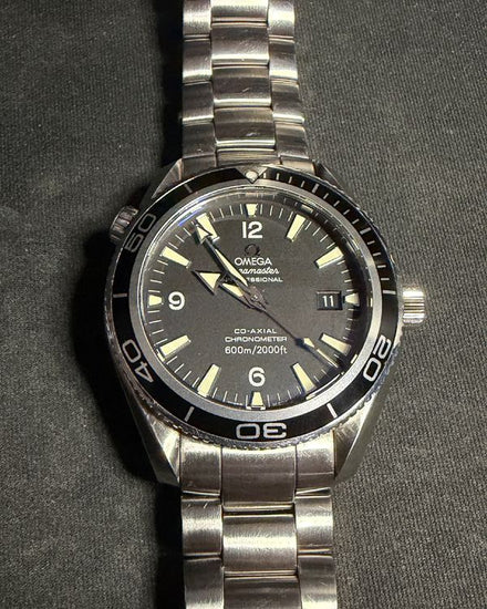 2009 Omega Seamaster Planet Ocean 42MM Black Dial Steel Bracelet (2201.50.00)