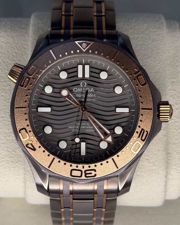 2020 Omega Seamaster Diver 300M 25th Anniversary L.E 42MM Grey Dial Two-Tone Bracelet (210.60.42.20.99.001)