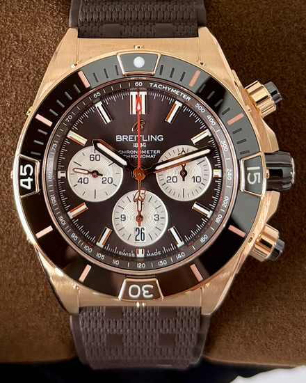 2024 Breitling Super Chronomat 44MM Chocolate Dial Rubber Strap (RB0136E31Q1S1)