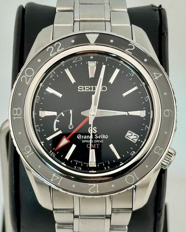2009 Grand Seiko Sport GMT 44MM Black Dial Steel Bracelet (SBGE001)