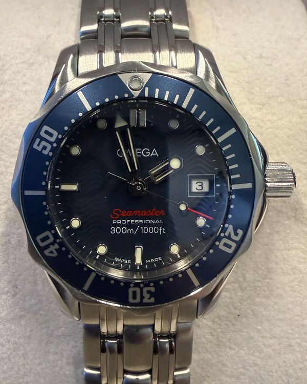 2013 Omega Seamaster Diver 300M 28MM Quartz Blue Dial Steel Bracelet (2224.80.00)