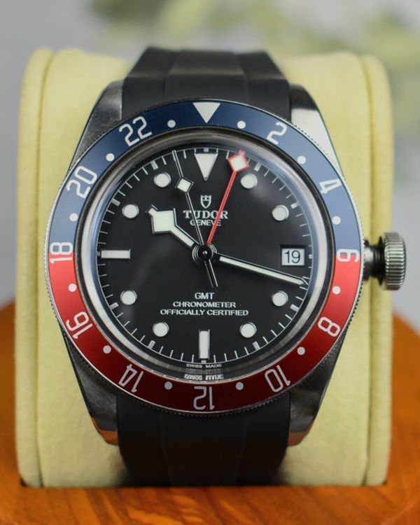 2023 Tudor Black Bay GMT "Pepsi" 41MM Black Dial Aftermarket Rubber Strap (79830RB)
