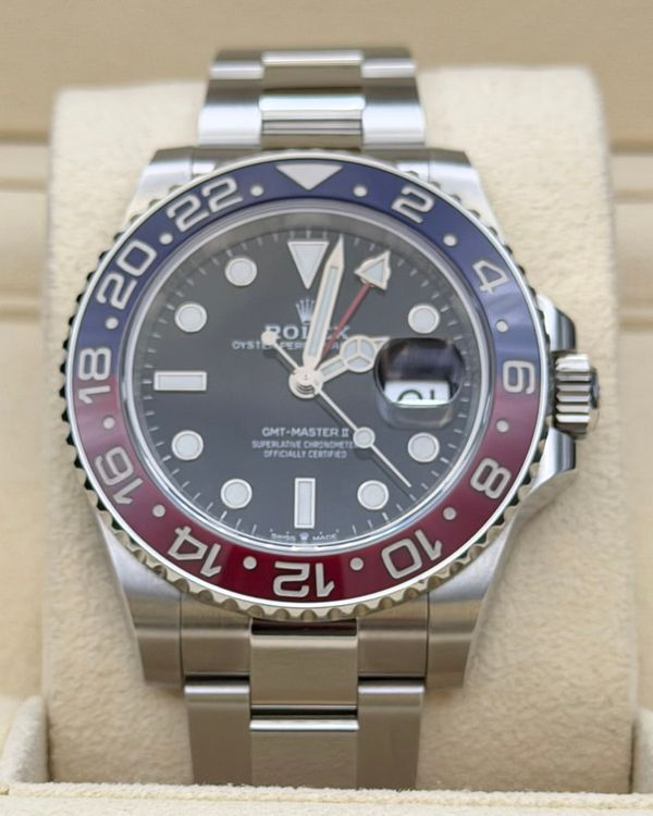 2022 Rolex GMT-Master II "Pepsi" 40MM Black Dial Oyster Bracelet (126710BLRO)