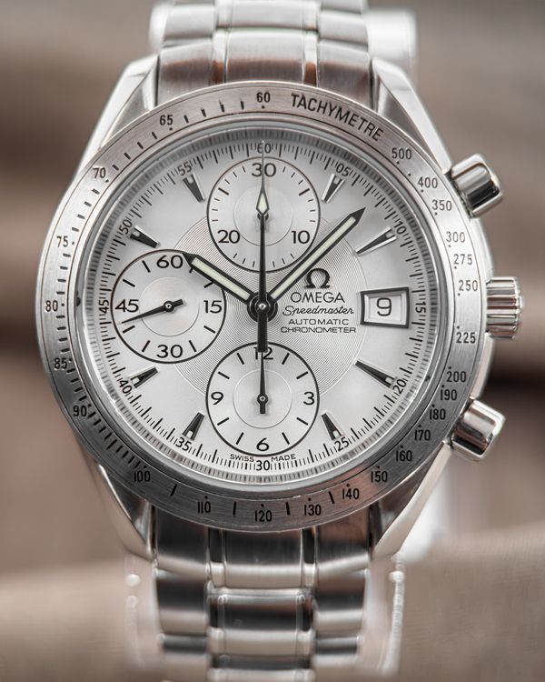 No Reserve - 2010 Omega Speedmaster Date 40MM Silver Dial Steel Bracelet (3211.30.00)