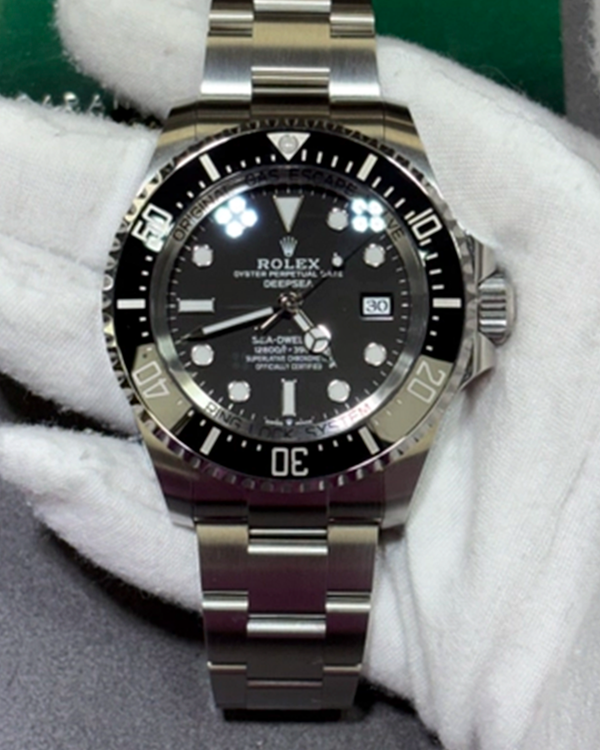 Rolex Sea-Dweller (136660)