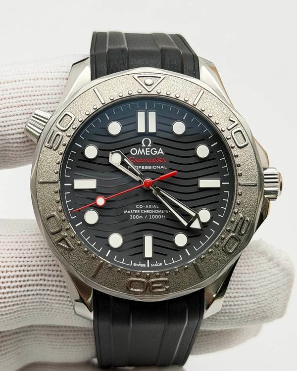 Omega Seamaster (210.32.42.20.01.002)
