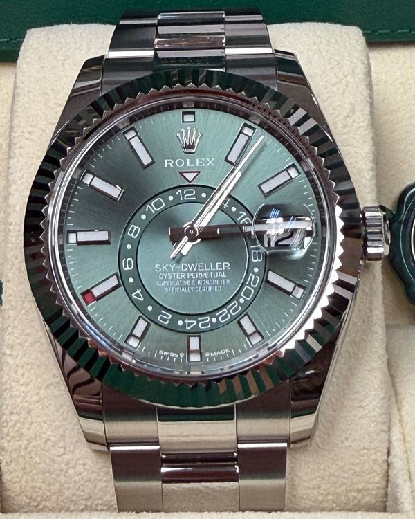 Rolex Sky-Dweller (336934)