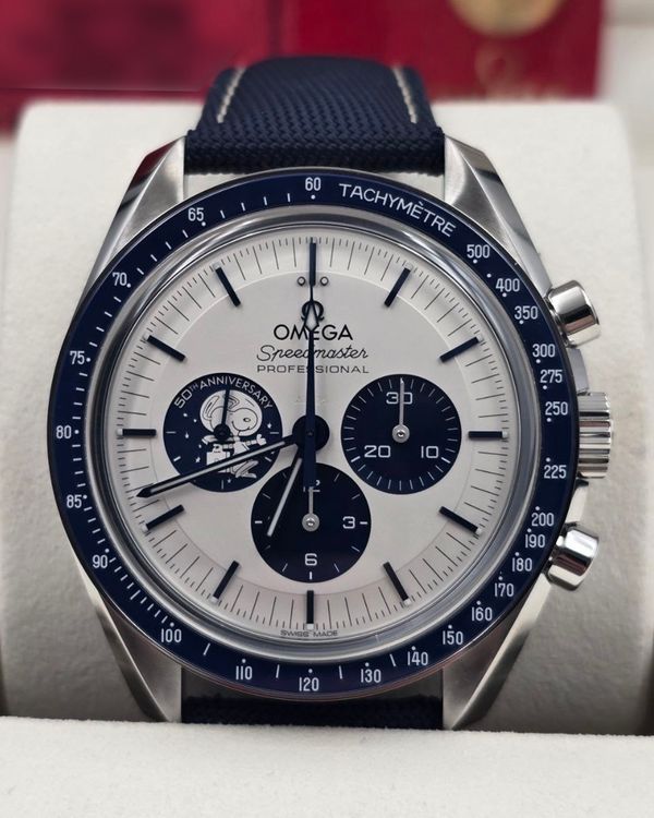 2026 Omega Speedmaster Anniversary Series “Silver Snoopy Award” 42MM Silver Dial Textile Strap (310.32.42.50.02.001)