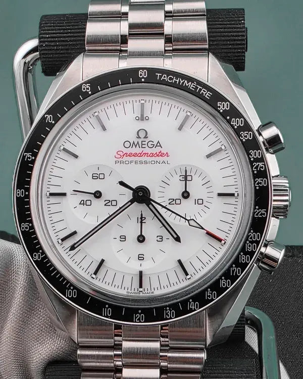 2024 Omega Speedmaster Professional Moonwatch 42MM White Dial Steel Bracelet (310.30.42.50.04.001)