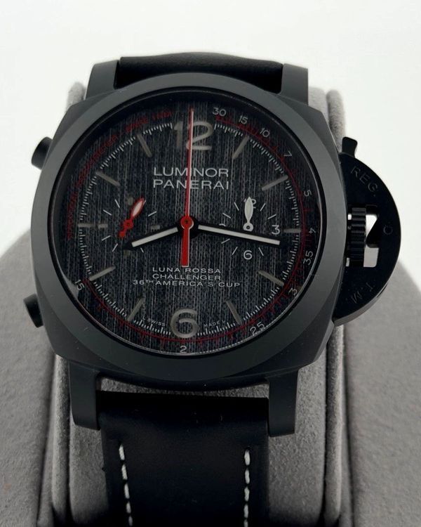 Panerai Luminor (PAM01037)
