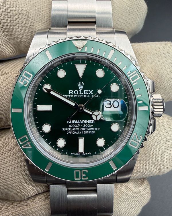 Rolex Submariner (116610LV)