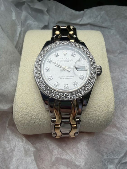 1995 Rolex Lady-Datejust Pearlmaster 29MM Rhodium Dial Two-Tone Bracelet (69329)