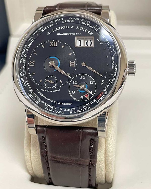 A. Lange & Söhne Lange 1 (192.029)