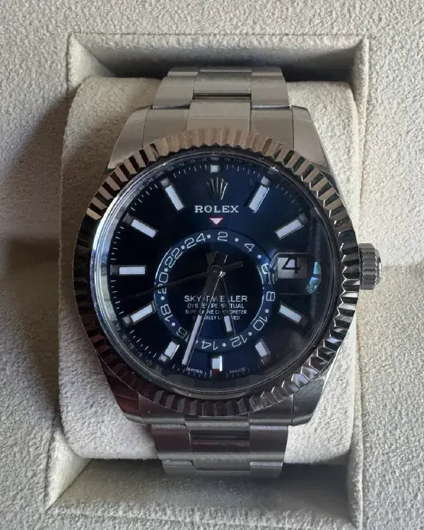 2019 Rolex Sky-Dweller 42MM Black Dial Oyster Bracelet (326934)
