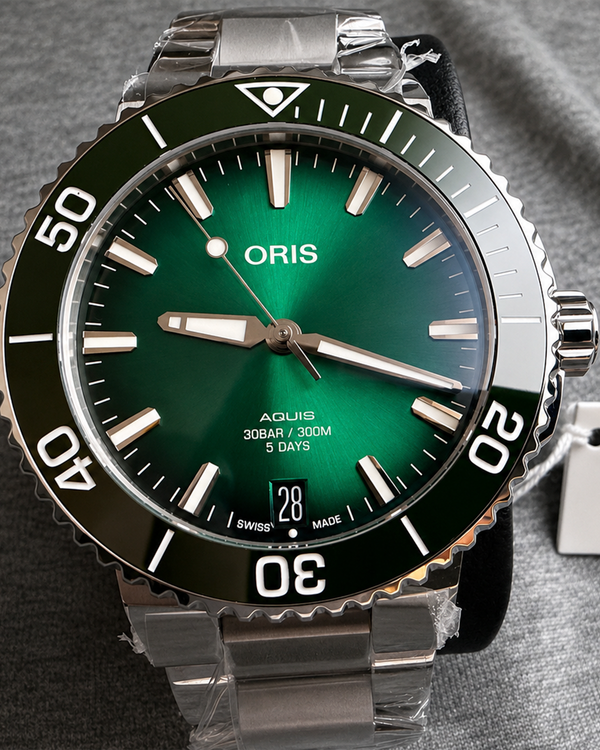 No Reserve - Oris Aquis Date Calibre 400 41.5MM Green Dial Steel Bracelet (01 400 7769 4157-07 4 22 74FC)