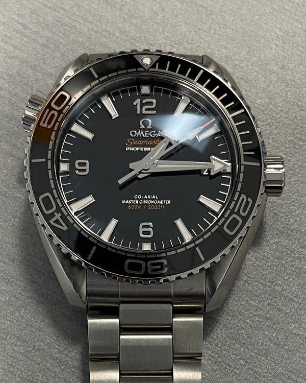 No Reserve - 2020 Omega Seamaster Planet Ocean 600M 43.5MM Black Dial Steel Bracelet (215.33.44.21.01.001)