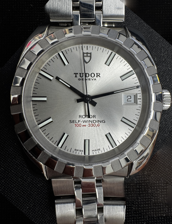 Tudor Classic (21010)